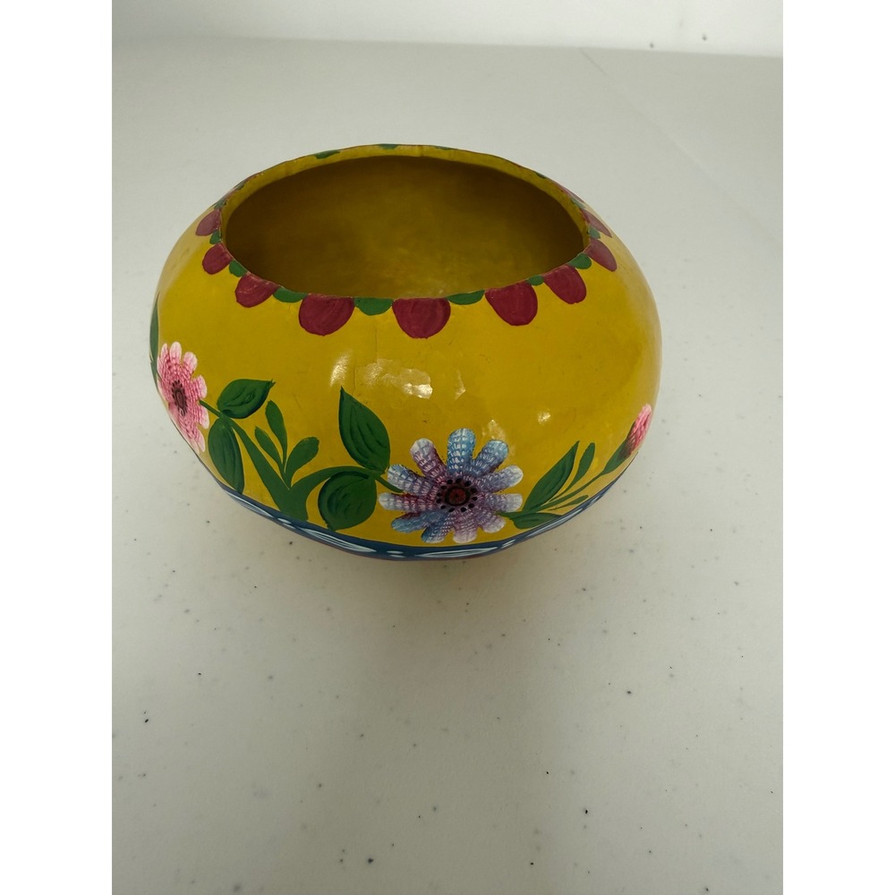 Vintage Mexico Folk Art Hand‎ Painted Lacquerware Gourd Bowl Floral Yellow